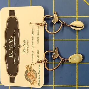 Bronze Tone 2" Dangle Turquoise Accent Earrings Seashell Bird